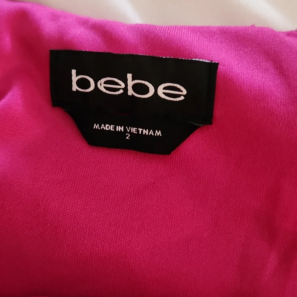 NWT. bebe Women's Scuba Crepe Gown - Picture 4 of 5
